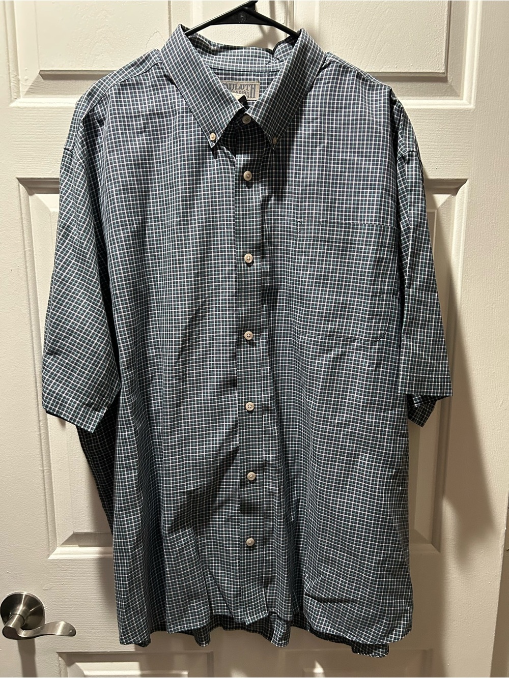 Duluth Trading Co Men’s Plaid Relaxed Fit Short-Sleeve Button-Down Shirt